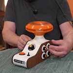 The Spinner 1 : a motor-based instrument prototype